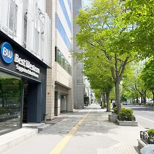 best-western-sapporo-odori-koen.hokkaidohotelsjapan.com/